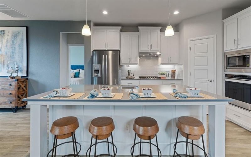 10385 SUNSET SHORE Drive, Grand Prairie, TX 76065, 5 Habitaciones Habitaciones , ,5 BañosBaños,Residential,En Venta,10385 SUNSET SHORE Drive,0,21166708