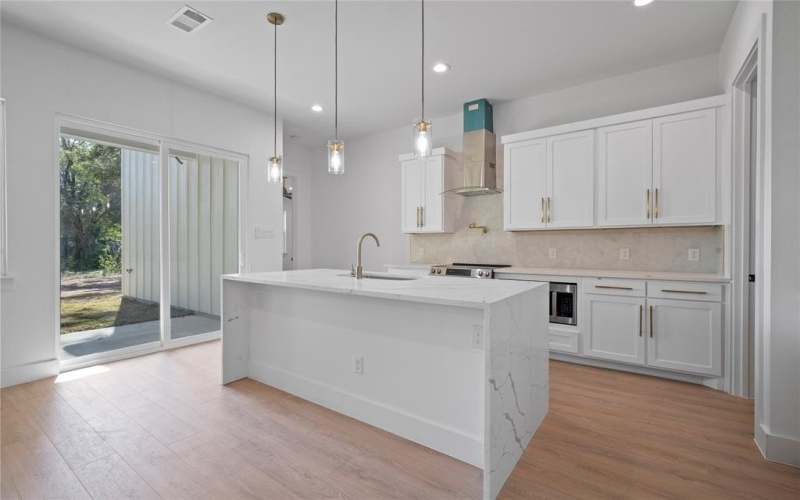 2228 Echo Lake Drive, Dallas, TX 75253, 4 Bedrooms Bedrooms, ,2 BathroomsBathrooms,Residential,For Sale,2228 Echo Lake Drive,0,21167298