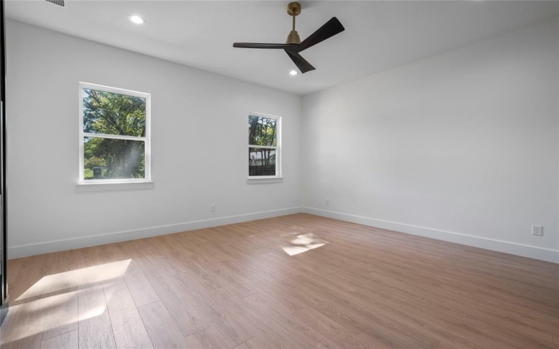 2228 Echo Lake Drive, Dallas, TX 75253, 4 Bedrooms Bedrooms, ,2 BathroomsBathrooms,Residential,For Sale,2228 Echo Lake Drive,0,21167298