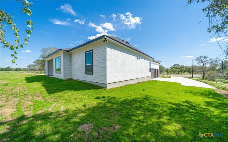 254 Firewheel, Floresville, TX 78114, 4 Bedrooms Bedrooms, ,3 BathroomsBathrooms,Residential,For Sale,254 Firewheel,0,603284