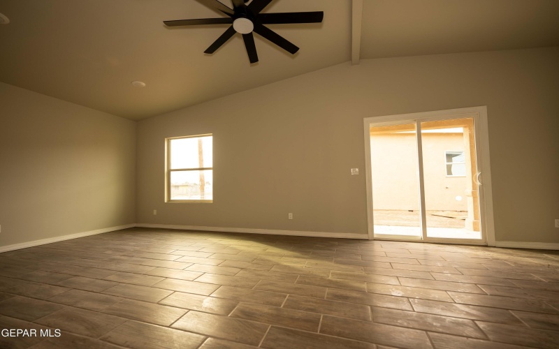 401 Cinecue Way, El Paso, TX 79907, 5 Bedrooms Bedrooms, ,3 BathroomsBathrooms,Residential Multi Family,For Sale,401 Cinecue Way,0,937489