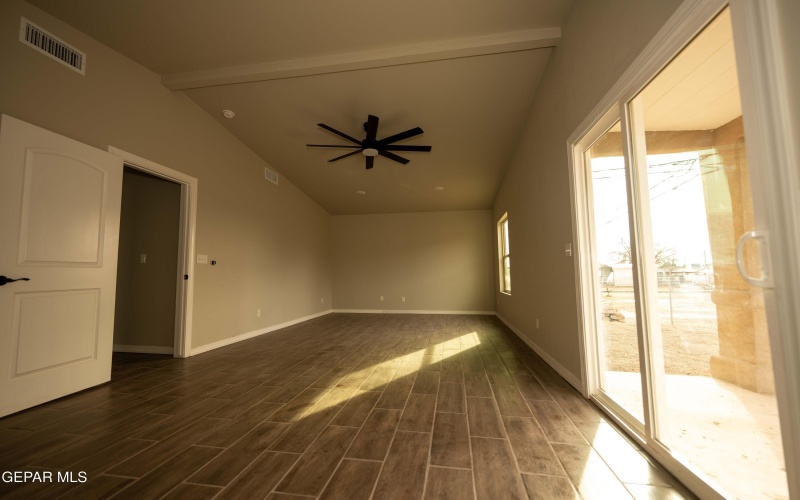 401 Cinecue Way, El Paso, TX 79907, 5 Bedrooms Bedrooms, ,3 BathroomsBathrooms,Residential Multi Family,For Sale,401 Cinecue Way,0,937489