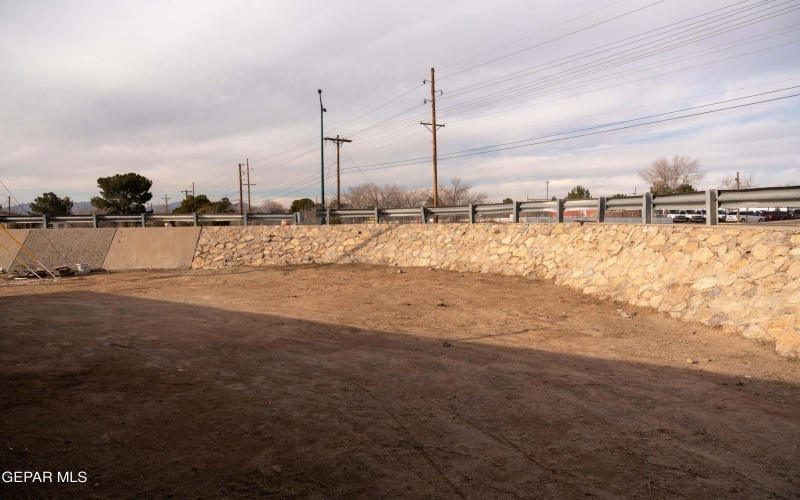 401 Cinecue Way, El Paso, TX 79907, 5 Bedrooms Bedrooms, ,3 BathroomsBathrooms,Residential Multi Family,For Sale,401 Cinecue Way,0,937489