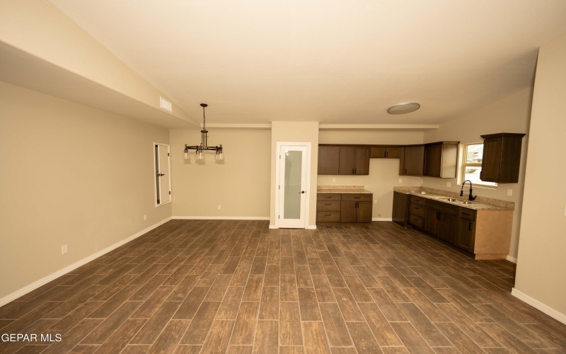 401 Cinecue Way, El Paso, TX 79907, 5 Bedrooms Bedrooms, ,3 BathroomsBathrooms,Residential Multi Family,For Sale,401 Cinecue Way,0,937489