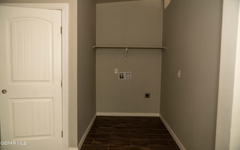 401 Cinecue Way, El Paso, TX 79907, 5 Bedrooms Bedrooms, ,3 BathroomsBathrooms,Residential Multi Family,For Sale,401 Cinecue Way,0,937489