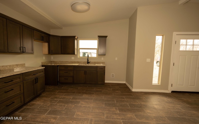 401 Cinecue Way, El Paso, TX 79907, 5 Bedrooms Bedrooms, ,3 BathroomsBathrooms,Residential Multi Family,For Sale,401 Cinecue Way,0,937489