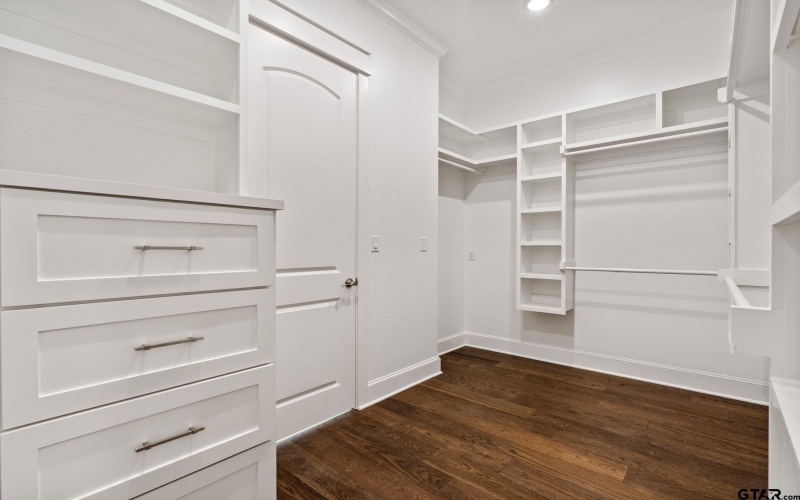 21604 Woodring Road, Bullard, TX 75757, 5 Bedrooms Bedrooms, ,3 BathroomsBathrooms,Residential,For Sale,21604 Woodring Road,0,26001451