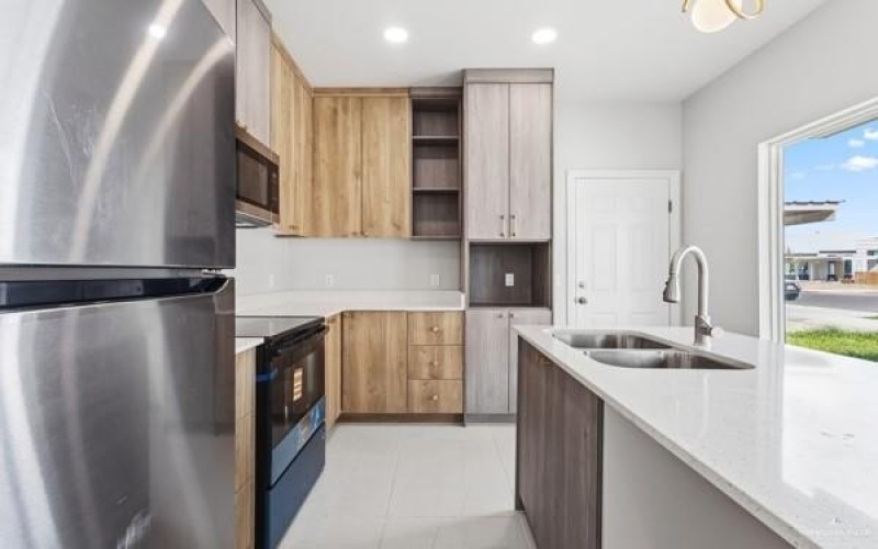 4221 Heron Avenue unit: 17 #17, McAllen, TX 78504, 3 Bedrooms Bedrooms, ,2 BathroomsBathrooms,Residential,For Sale,4221 Heron Avenue unit: 17,0,493172