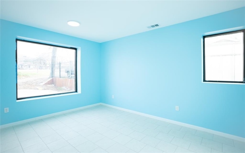 535 W Kennedale Parkway, Kennedale, TX 76060, ,Commercial Sale,For Sale,535 W Kennedale Parkway,0,21167473