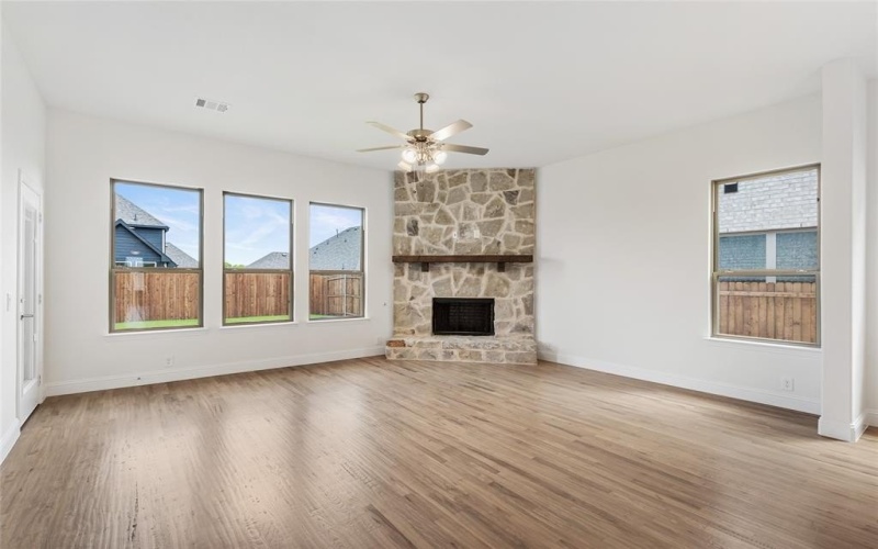 2136 Spyglass Drive, Royse City, TX 75189, 4 Habitaciones Habitaciones , ,3 BañosBaños,Residential,En Venta,2136 Spyglass Drive,0,21167603