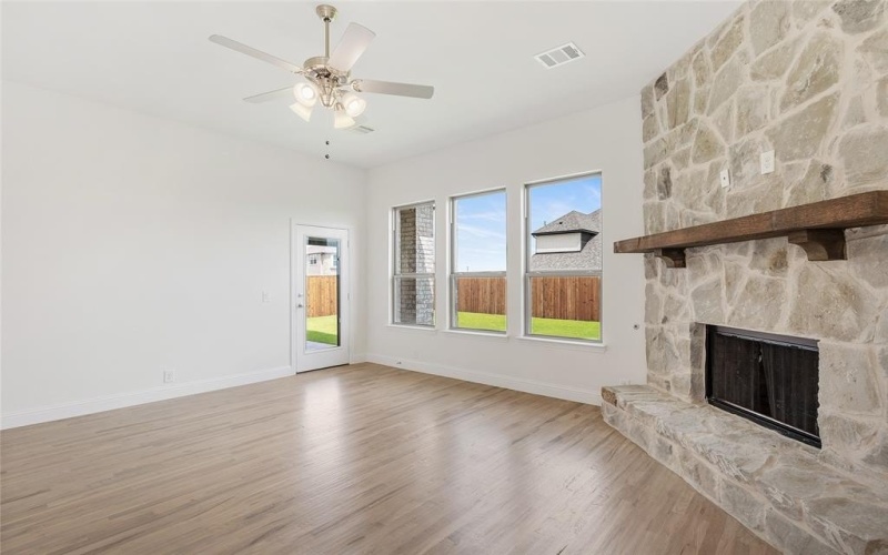 2136 Spyglass Drive, Royse City, TX 75189, 4 Habitaciones Habitaciones , ,3 BañosBaños,Residential,En Venta,2136 Spyglass Drive,0,21167603