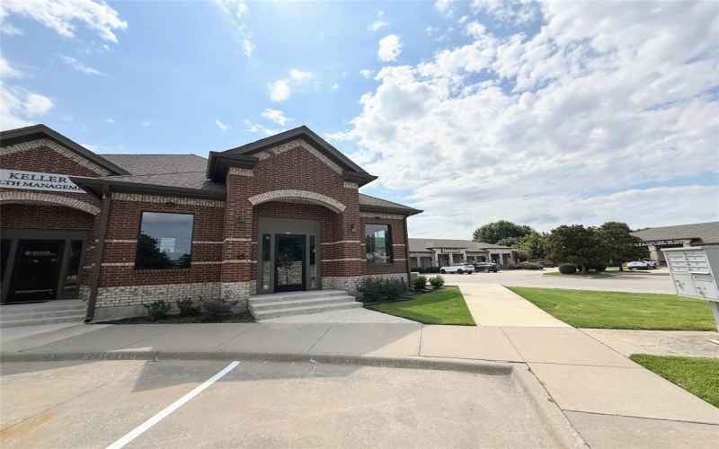 1511 W Mcdermott Drive #210, Allen, TX 75013, ,Otro,En Venta,1511 W Mcdermott Drive,0,21167606