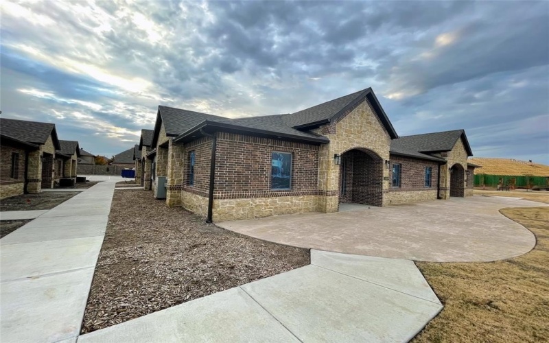 11583 Independence Parkway #410, Frisco, TX 75035, ,Commercial Sale,For Sale,11583 Independence Parkway,0,21167611