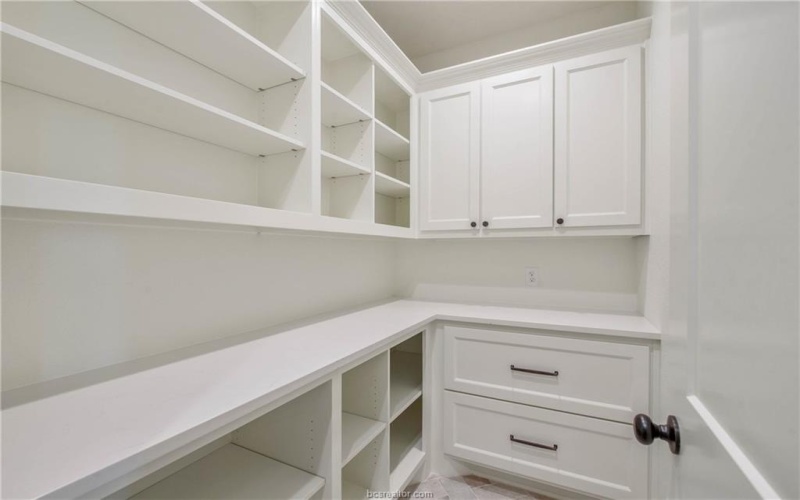 4833 White Ash Court, College Station, TX 77845, 5 Bedrooms Bedrooms, ,5 BathroomsBathrooms,Residential,For Sale,4833 White Ash Court,0,26001339