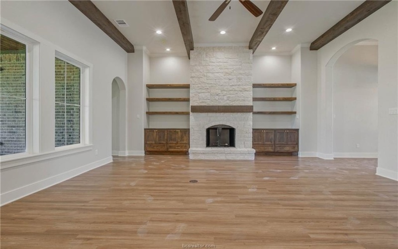 4833 White Ash Court, College Station, TX 77845, 5 Bedrooms Bedrooms, ,5 BathroomsBathrooms,Residential,For Sale,4833 White Ash Court,0,26001339