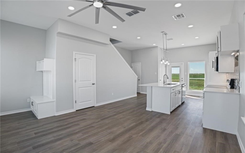 14933 Leeward Drive, Corpus Christi, TX 78418, 3 Habitaciones Habitaciones , ,2 BañosBaños,Residential,En Venta,14933 Leeward Drive,0,470920