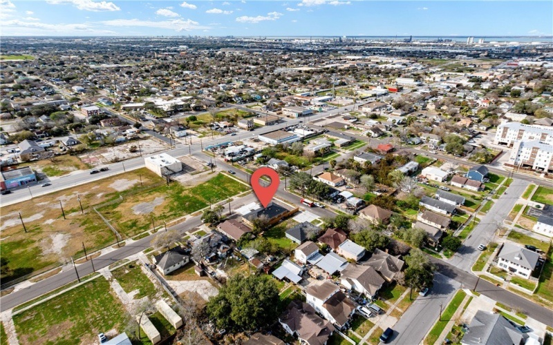 923 Craig Street, Corpus Christi, TX 78404, 6 Bedrooms Bedrooms, ,5 BathroomsBathrooms,Residential Multi Family,For Sale,923 Craig Street,0,470951