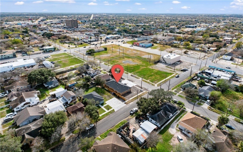 923 Craig Street, Corpus Christi, TX 78404, 6 Bedrooms Bedrooms, ,5 BathroomsBathrooms,Residential Multi Family,For Sale,923 Craig Street,0,470951