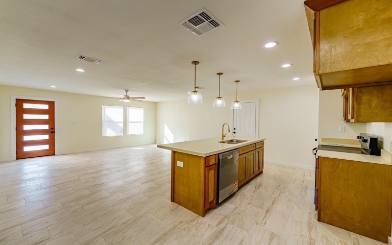 101 San Juan, Del Rio, TX 78840, 3 Bedrooms Bedrooms, ,2 BathroomsBathrooms,Residential,For Sale,101 San Juan,0,208115