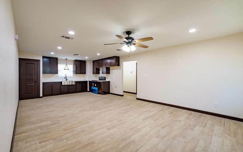 1246 Leonel Martinez, Del Rio, TX 78840, 3 Habitaciones Habitaciones , ,2 BañosBaños,Residential,En Venta,1246 Leonel Martinez,0,208118