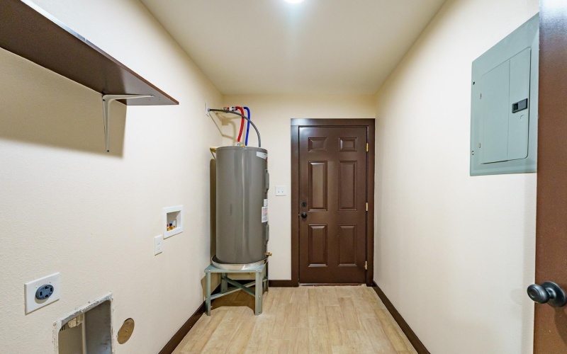 1246 Leonel Martinez, Del Rio, TX 78840, 3 Habitaciones Habitaciones , ,2 BañosBaños,Residential,En Venta,1246 Leonel Martinez,0,208118