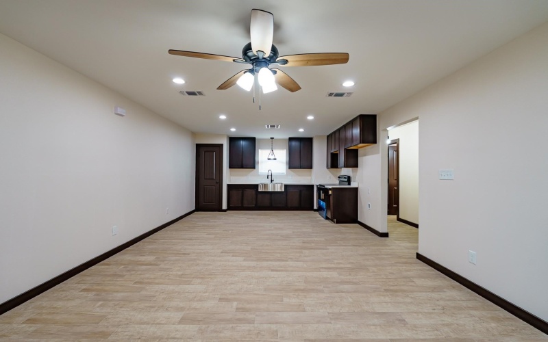 1246 Leonel Martinez, Del Rio, TX 78840, 3 Habitaciones Habitaciones , ,2 BañosBaños,Residential,En Venta,1246 Leonel Martinez,0,208118