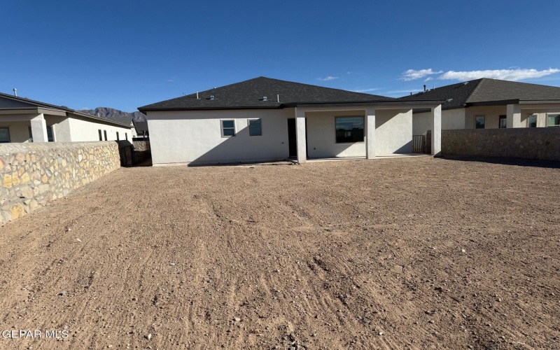 7703 CALIFORNIA STAGE Street, Vinton, TX 79821, 4 Bedrooms Bedrooms, ,2 BathroomsBathrooms,Residential,For Sale,7703 CALIFORNIA STAGE Street,0,937511