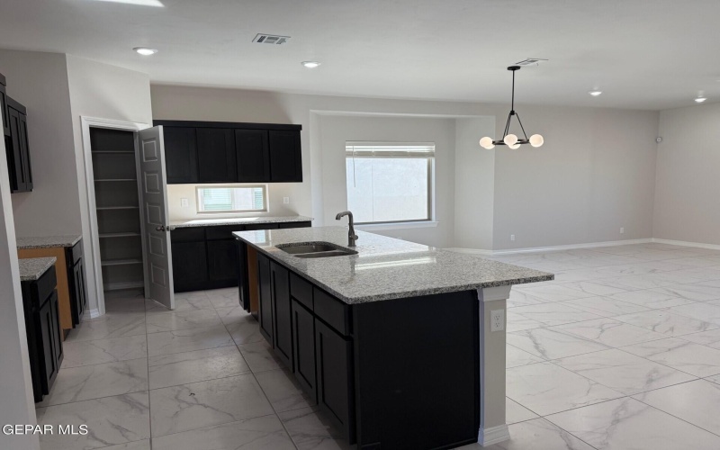 7703 CALIFORNIA STAGE Street, Vinton, TX 79821, 4 Bedrooms Bedrooms, ,2 BathroomsBathrooms,Residential,For Sale,7703 CALIFORNIA STAGE Street,0,937511