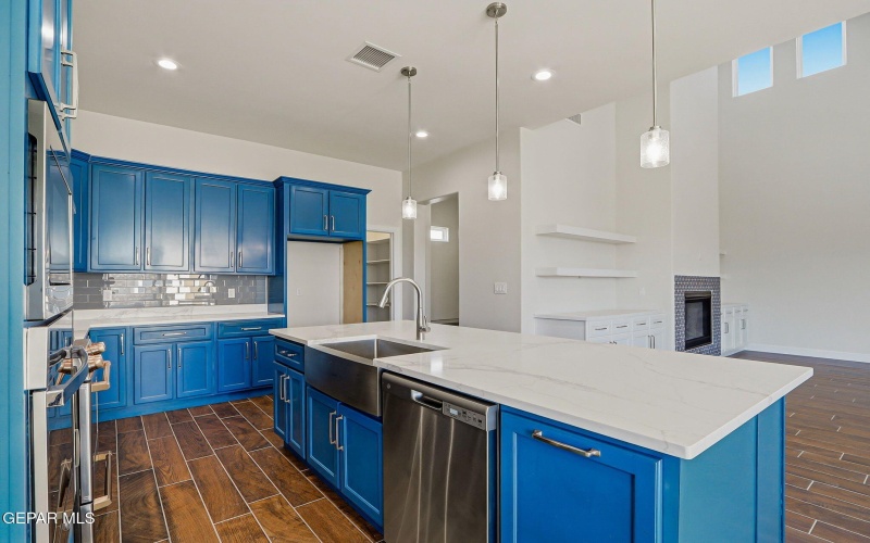 972 PELLEGRINO Avenue, El Paso, TX 79932, 5 Habitaciones Habitaciones , ,3 BañosBaños,Residential,En Venta,972 PELLEGRINO Avenue,0,937520