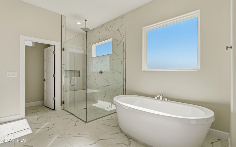 972 PELLEGRINO Avenue, El Paso, TX 79932, 5 Habitaciones Habitaciones , ,3 BañosBaños,Residential,En Venta,972 PELLEGRINO Avenue,0,937520