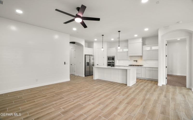 604 Paseo Campanero Street, Horizon City, TX 79928, 3 Habitaciones Habitaciones , ,2 BañosBaños,Residential,En Venta,604 Paseo Campanero Street,0,937543