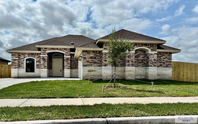 1521 STIRRUP CIR, SAN BENITO, TX 78586, 4 Bedrooms Bedrooms, ,3 BathroomsBathrooms,Residential,For Sale,1521 STIRRUP CIR,0,29762507