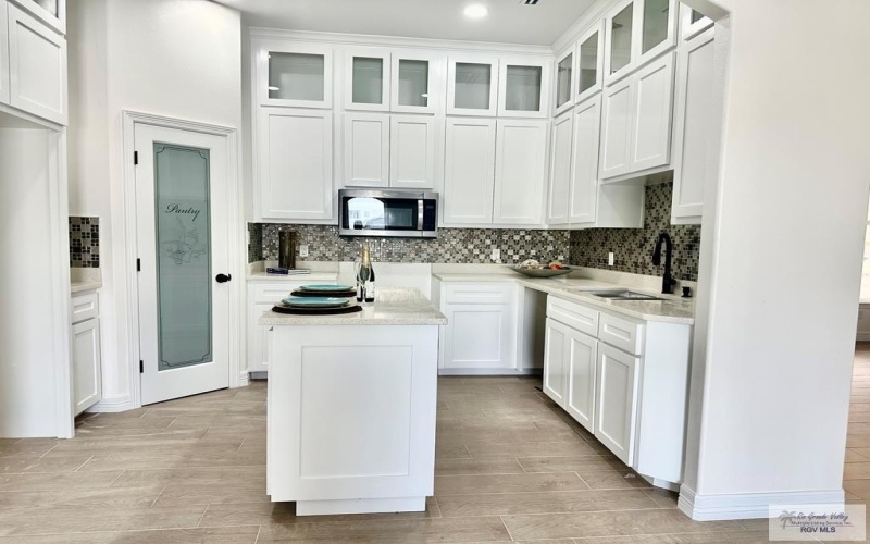 1521 STIRRUP CIR, SAN BENITO, TX 78586, 4 Bedrooms Bedrooms, ,3 BathroomsBathrooms,Residential,For Sale,1521 STIRRUP CIR,0,29762507