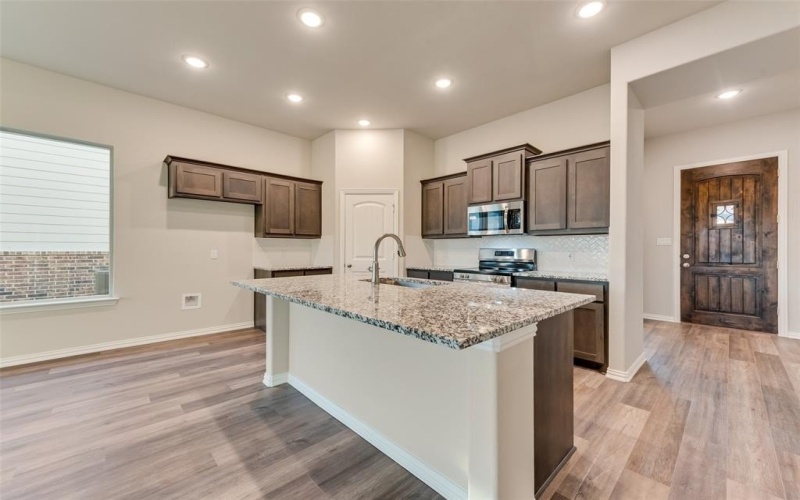 1244 Comal Lane, Springtown, TX 76082, 3 Bedrooms Bedrooms, ,2 BathroomsBathrooms,Residential,For Sale,1244 Comal Lane,20614338