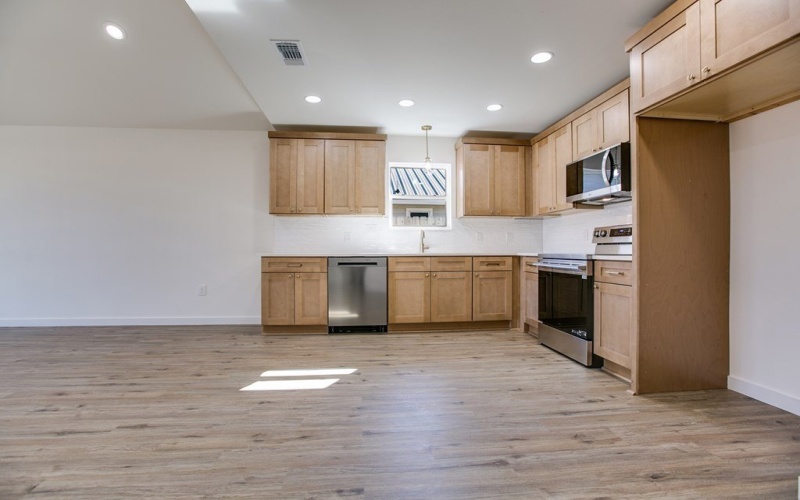 2809 Bowie St, San Angelo, TX 76901, 3 Habitaciones Habitaciones , ,2 BañosBaños,Residential,En Venta,2809 Bowie St,0,130505