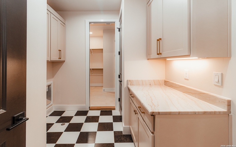 192 Bobby Lynn, Adkins, TX 78101, 4 Habitaciones Habitaciones , ,3 BañosBaños,Residential,En Venta,192 Bobby Lynn,0,1938195