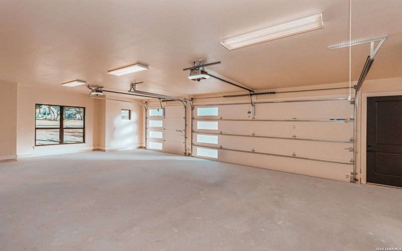 192 Bobby Lynn, Adkins, TX 78101, 4 Habitaciones Habitaciones , ,3 BañosBaños,Residential,En Venta,192 Bobby Lynn,0,1938195