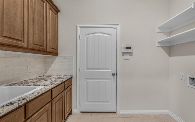 20 Zion Way, Valley View, TX 76272, 4 Bedrooms Bedrooms, ,3 BathroomsBathrooms,Residential,For Sale,20 Zion Way,20614355