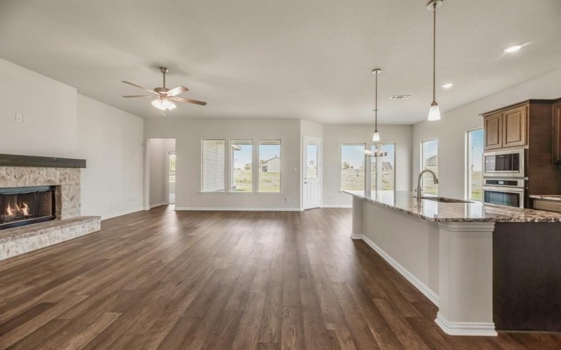 20 Zion Way, Valley View, TX 76272, 4 Bedrooms Bedrooms, ,3 BathroomsBathrooms,Residential,For Sale,20 Zion Way,20614355