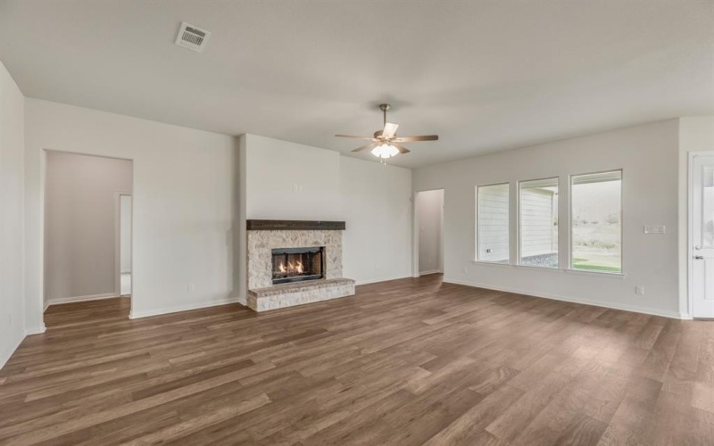 20 Zion Way, Valley View, TX 76272, 4 Bedrooms Bedrooms, ,3 BathroomsBathrooms,Residential,For Sale,20 Zion Way,20614355