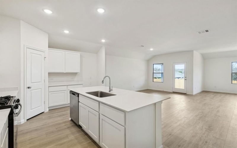 3884 Rose Hill Court, Denison, TX 75020, 4 Bedrooms Bedrooms, ,2 BathroomsBathrooms,Residential,For Sale,3884 Rose Hill Court,0,21168494