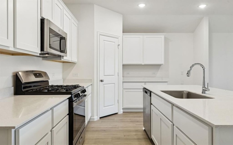 3884 Rose Hill Court, Denison, TX 75020, 4 Bedrooms Bedrooms, ,2 BathroomsBathrooms,Residential,For Sale,3884 Rose Hill Court,0,21168494