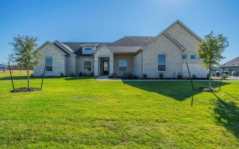 1305 Green Ridge Drive, Weatherford, TX 76085, 4 Bedrooms Bedrooms, ,2 BathroomsBathrooms,Residential,For Sale,1305 Green Ridge Drive,0,21168559