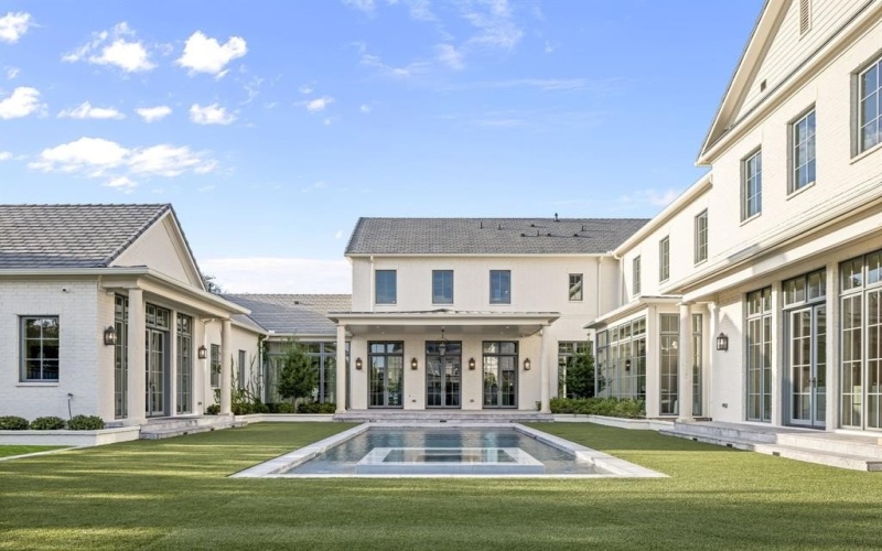 5610 Lobello, Dallas, TX 75229, 5 Habitaciones Habitaciones , ,7 BañosBaños,Residential,En Venta,5610 Lobello,0,21153748