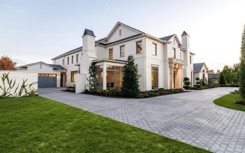 5610 Lobello, Dallas, TX 75229, 5 Habitaciones Habitaciones , ,7 BañosBaños,Residential,En Venta,5610 Lobello,0,21153748