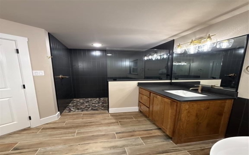 175 Flint Lane, Chico, TX 76431, 4 Bedrooms Bedrooms, ,3 BathroomsBathrooms,Residential,For Sale,175 Flint Lane,0,21160708