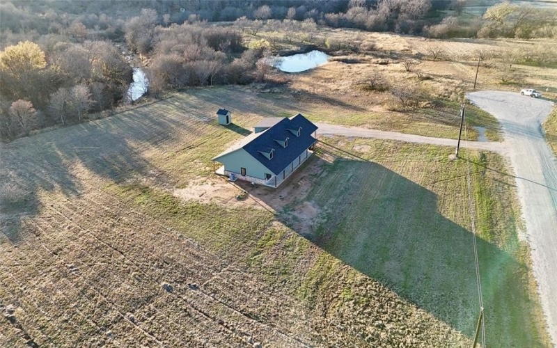 175 Flint Lane, Chico, TX 76431, 4 Bedrooms Bedrooms, ,3 BathroomsBathrooms,Residential,For Sale,175 Flint Lane,0,21160708