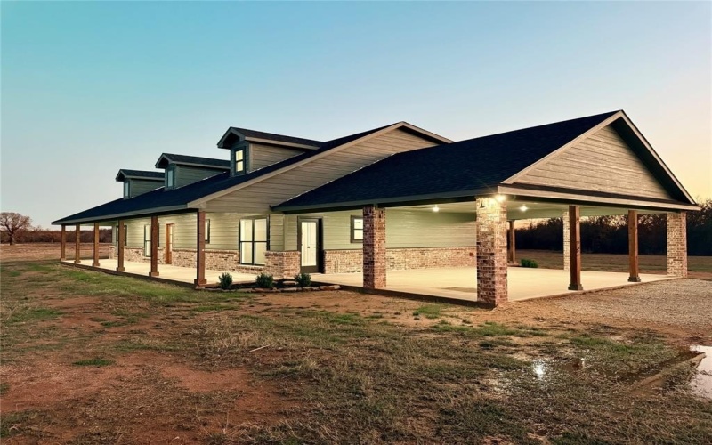 175 Flint Lane, Chico, TX 76431, 4 Bedrooms Bedrooms, ,3 BathroomsBathrooms,Residential,For Sale,175 Flint Lane,0,21160708