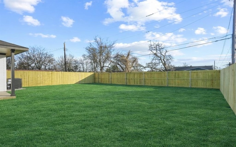 1420 Morrell Avenue, Dallas, TX 75203, 4 Bedrooms Bedrooms, ,2 BathroomsBathrooms,Residential,For Sale,1420 Morrell Avenue,0,21161316