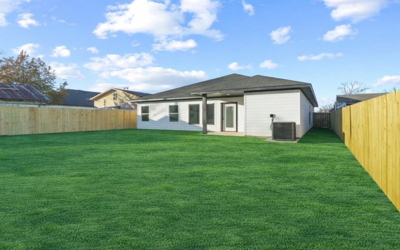 1420 Morrell Avenue, Dallas, TX 75203, 4 Bedrooms Bedrooms, ,2 BathroomsBathrooms,Residential,For Sale,1420 Morrell Avenue,0,21161316